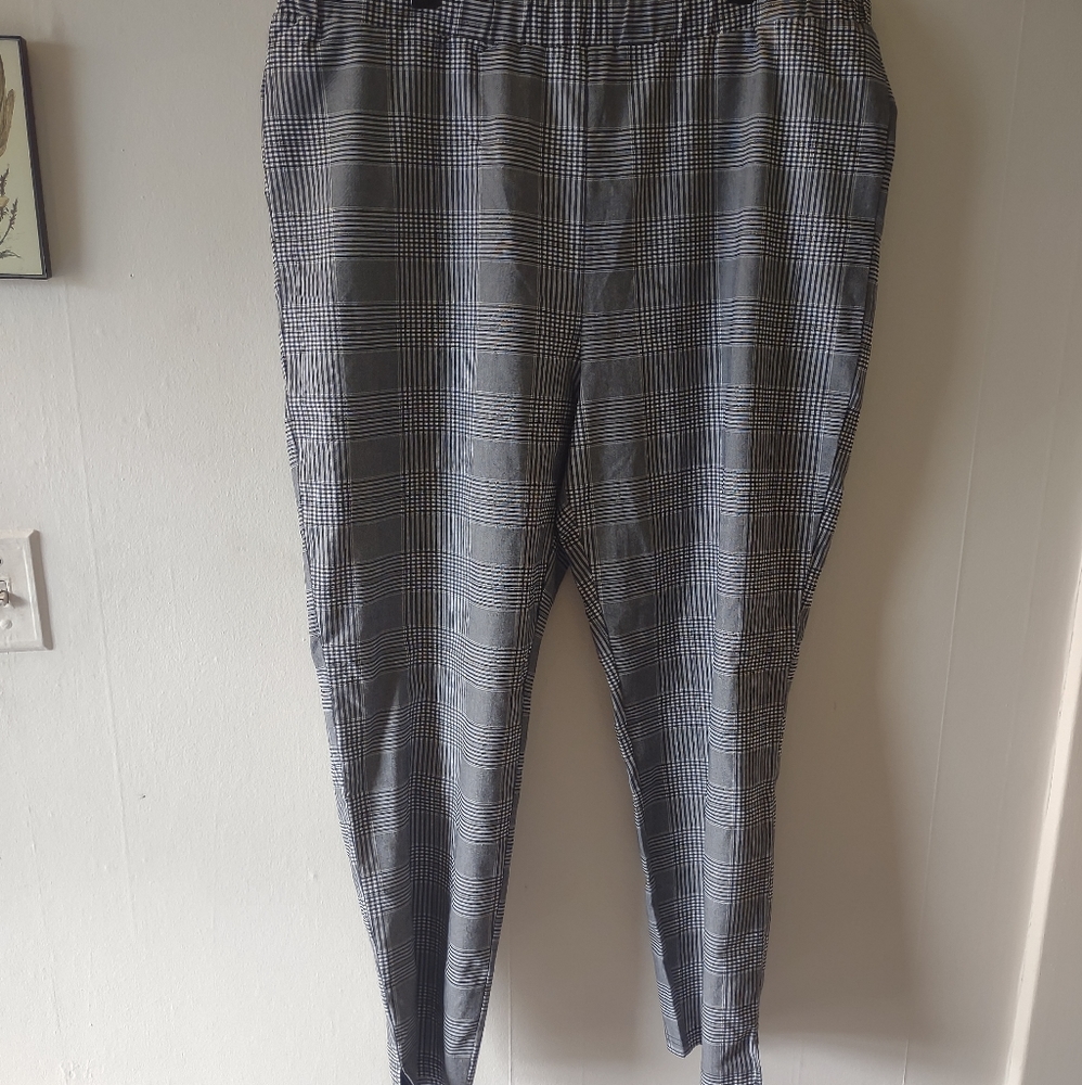 NWT Forever 21 plaid leggings size 3X
